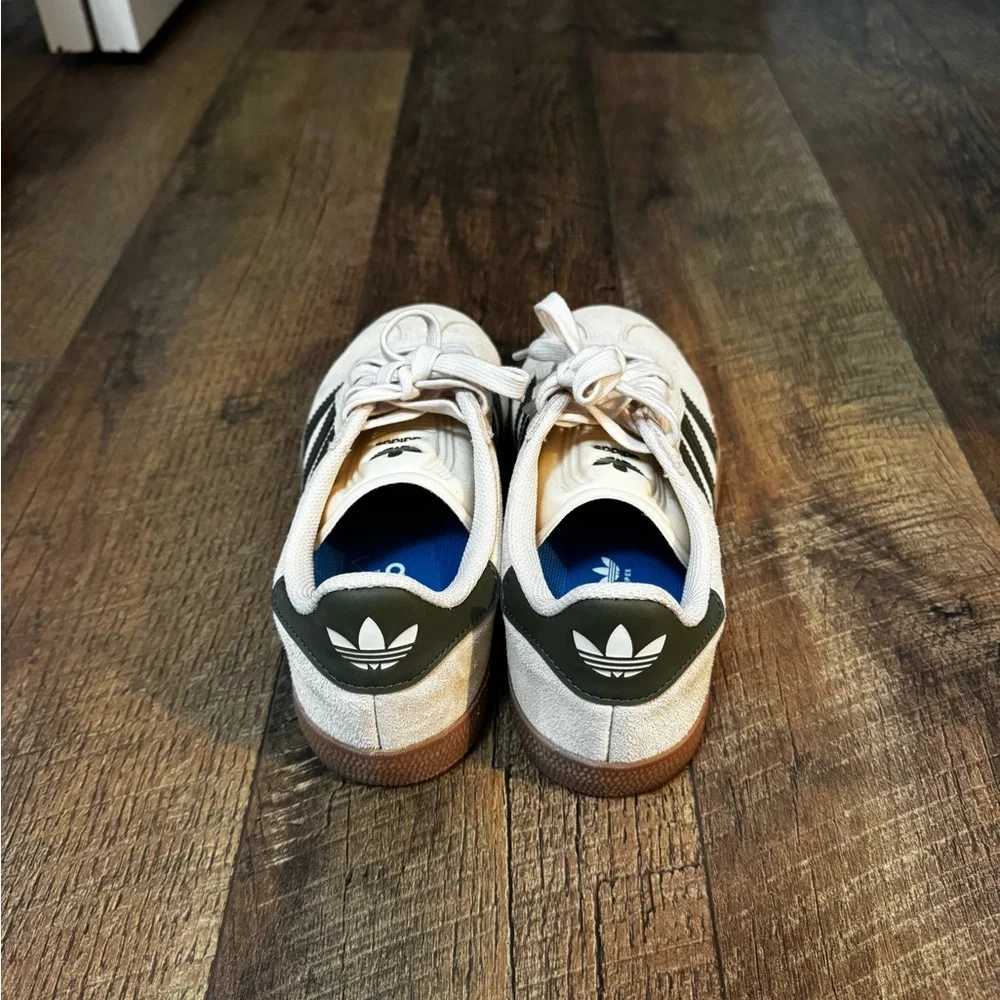 Adidas Gazelles - Picture 3 of 3